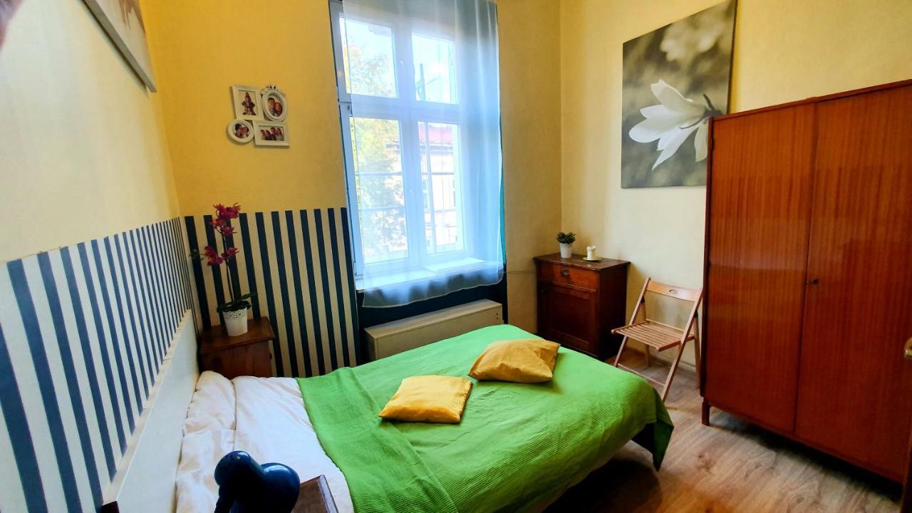 The Apartment In Strict City Center. Self Check-In Kraków Eksteriør billede